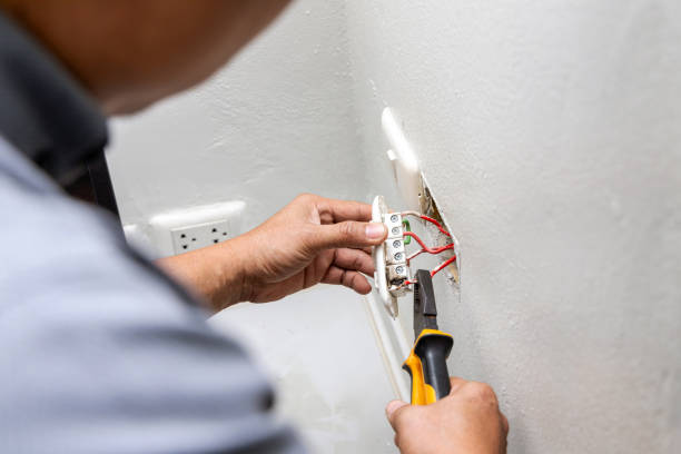 Best Affordable Emergency Electrician  in Richlands, NC